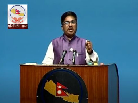 प्रचण्डमाथि राजकिशोरको कटाक्ष– कांग्रेससँग लिभिङ टुगेदर, लगन गाँठो अर्कैसँग